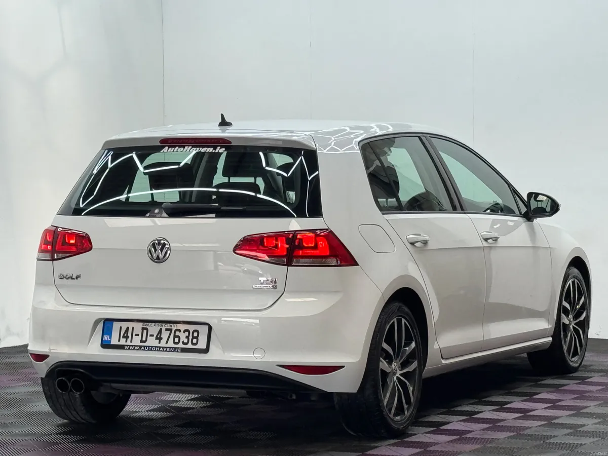 2014 Volkswagen Golf Highline 1.4TSI Automatic - Image 6