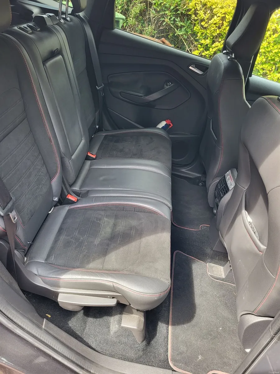 Ford Kuga 2018 Crew Cab. - Image 1