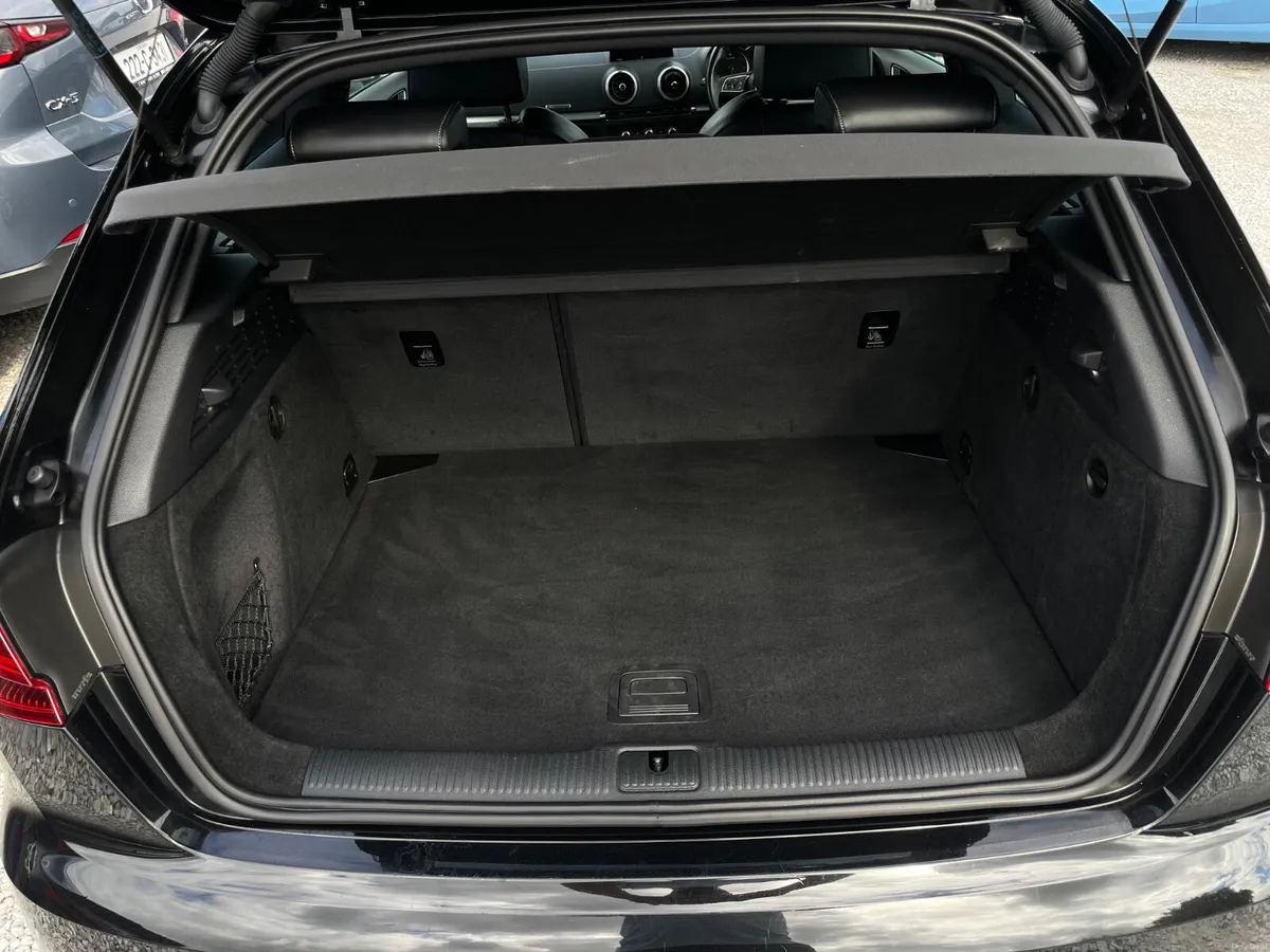 Audi A3 S-Line 2.0 TDI - Image 6