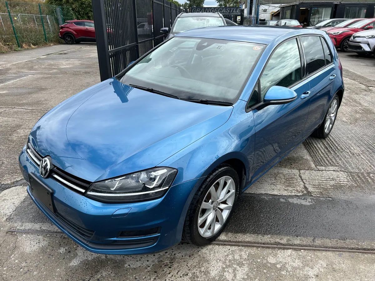 VOLKSWAGEN GOLF 2017, 1.2 TSI 5DR AUTO LOW KMS - Image 3