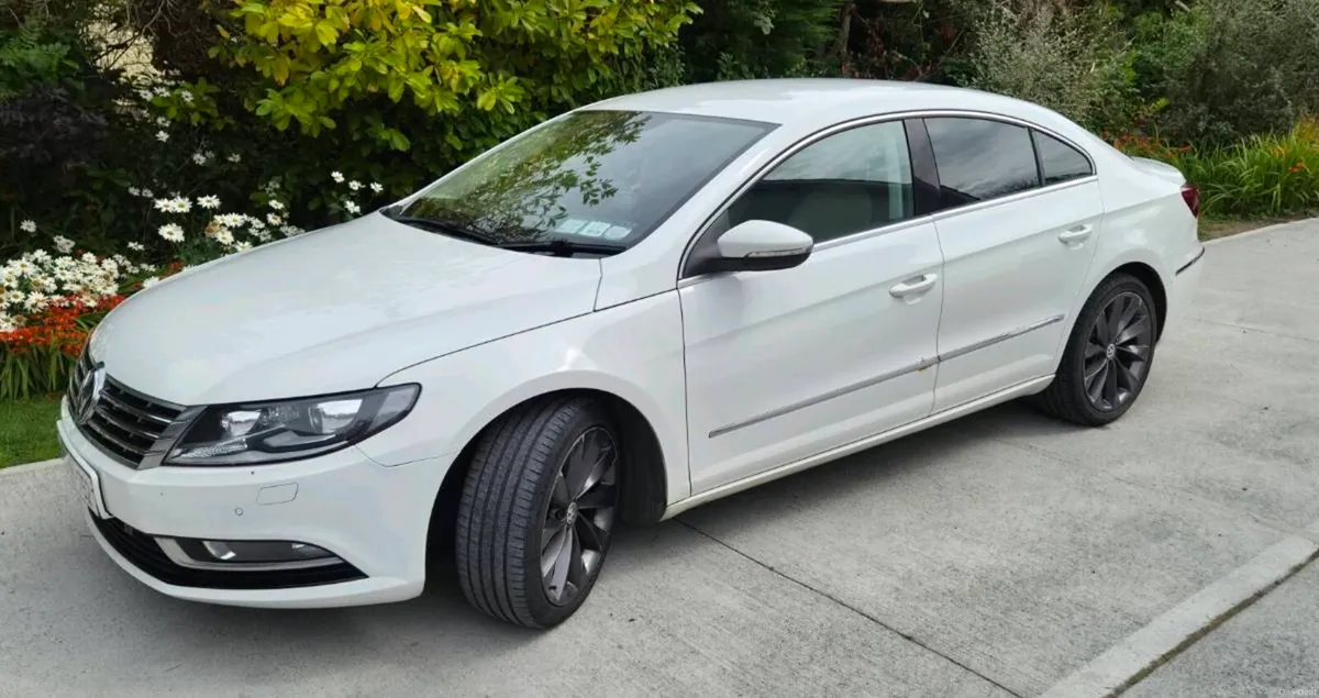 Volkswagen Passat CC (GT) - Image 1
