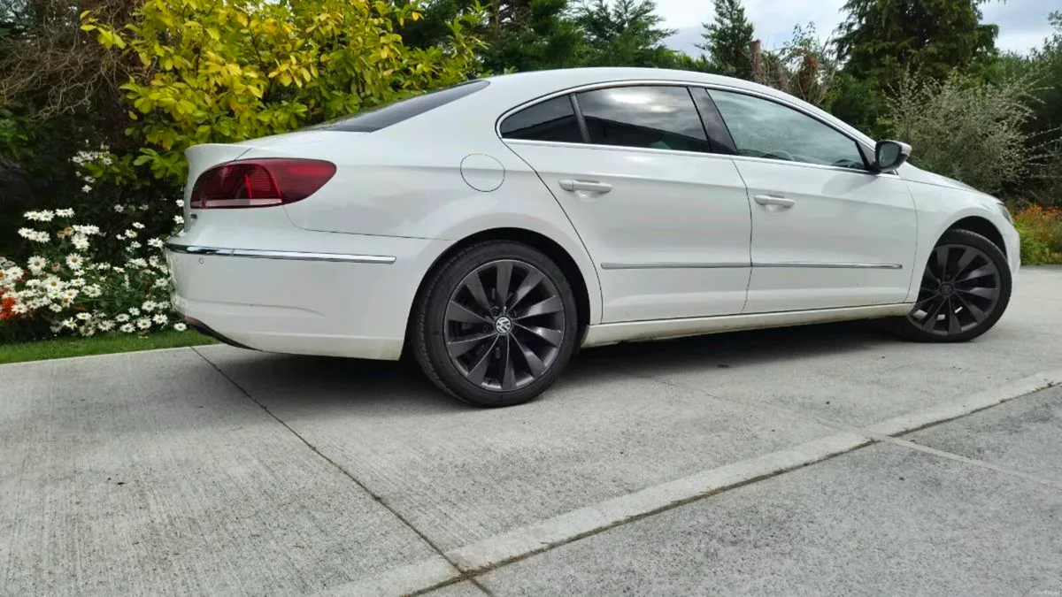 Volkswagen Passat CC (GT) - Image 3