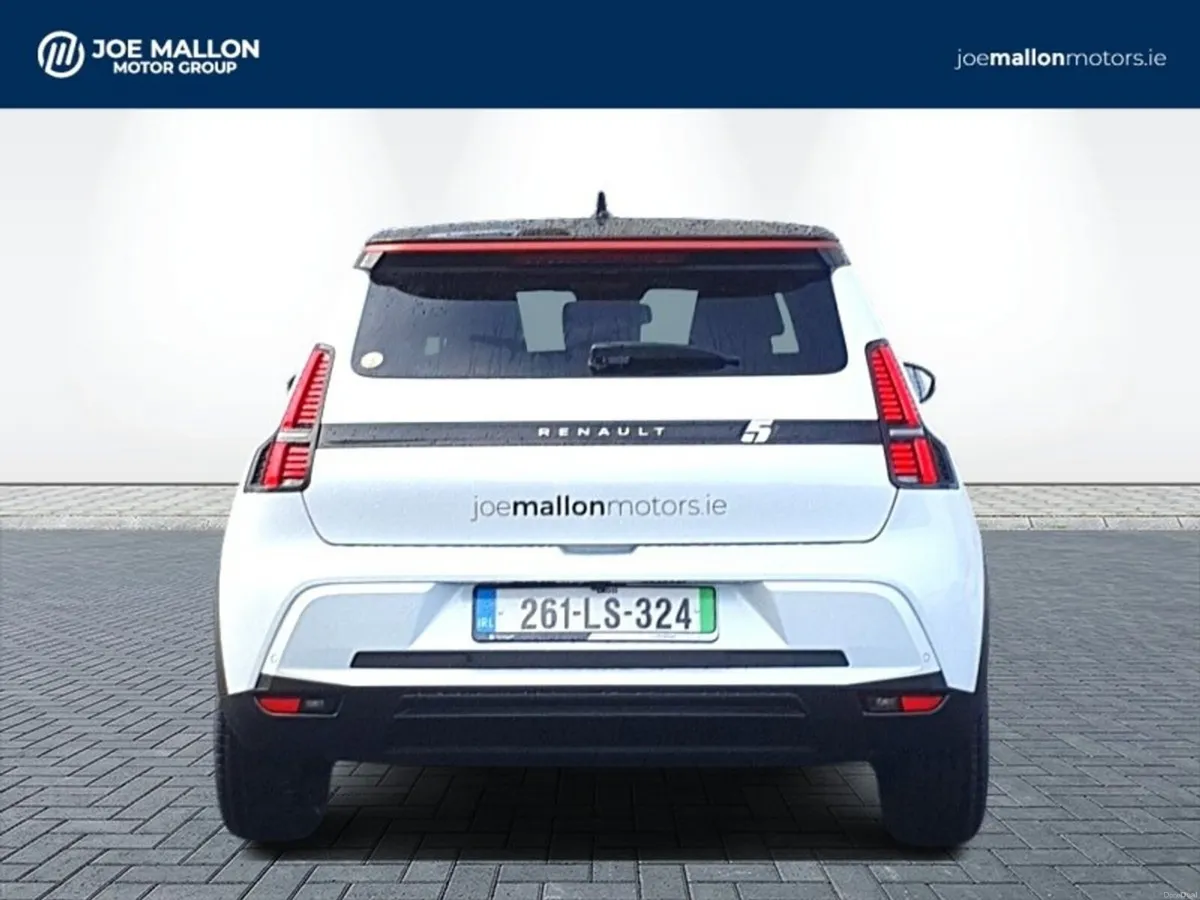 Renault 5 E-Tech Techno 52kwh - Image 5