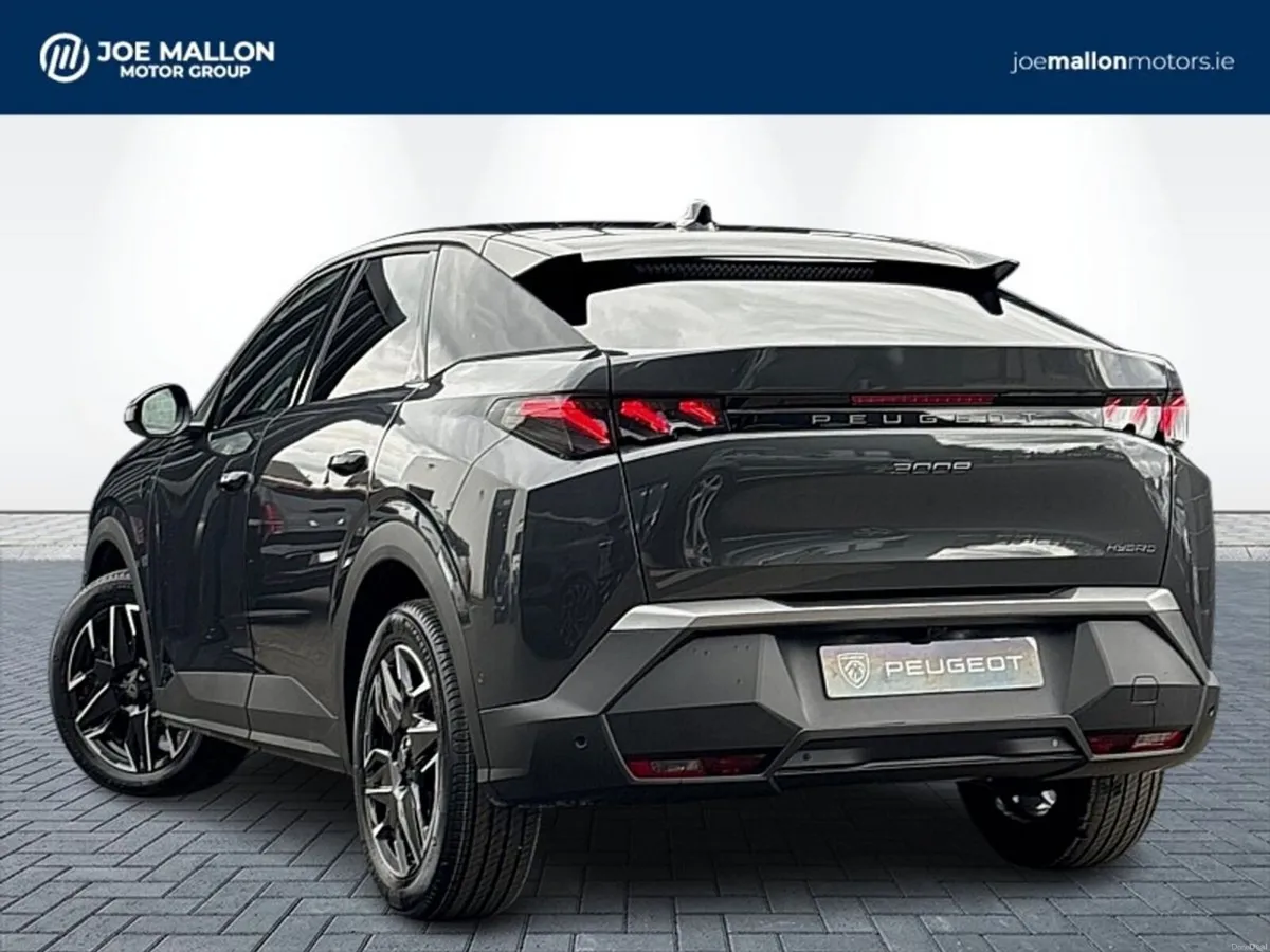 Peugeot 3008 1.2 MHEV 145bhp eDCS6 GT Exclusive - - Image 2