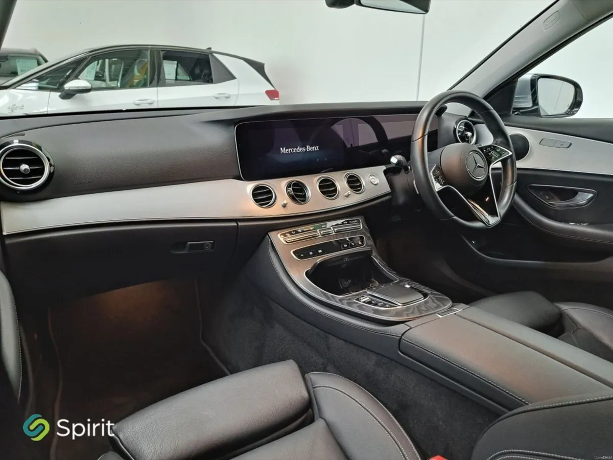 Mercedes-Benz E-Class 200 Exclusive*Call Andrew 08 - Image 4