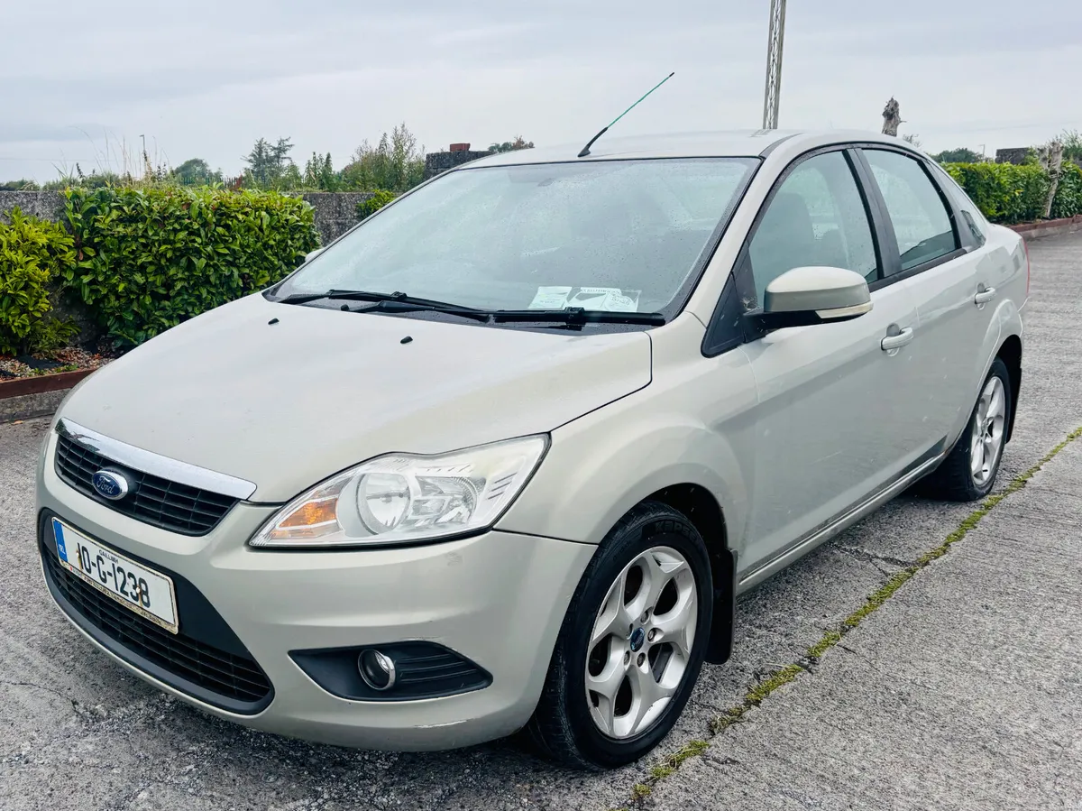 Ford Focus 2010 - Image 5