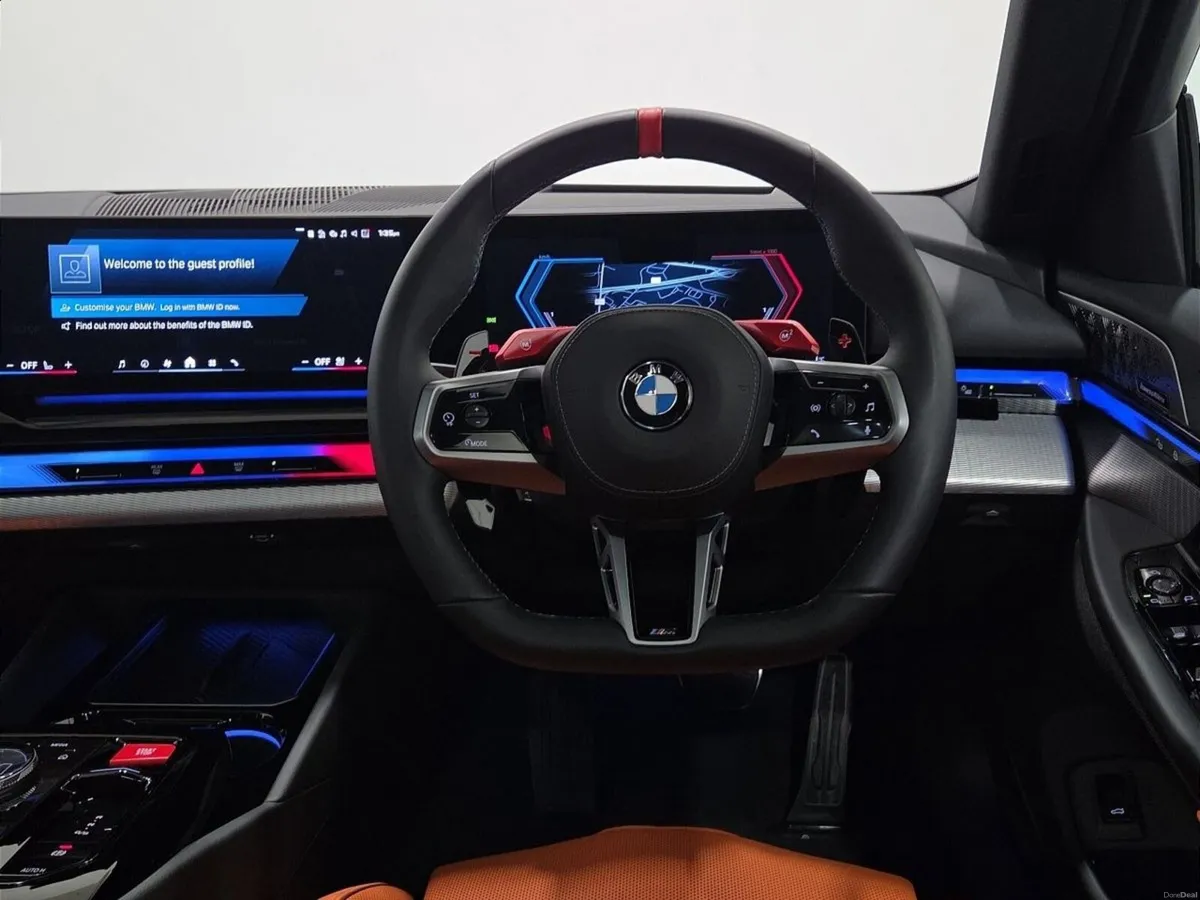 BMW M5 Touring - Image 5