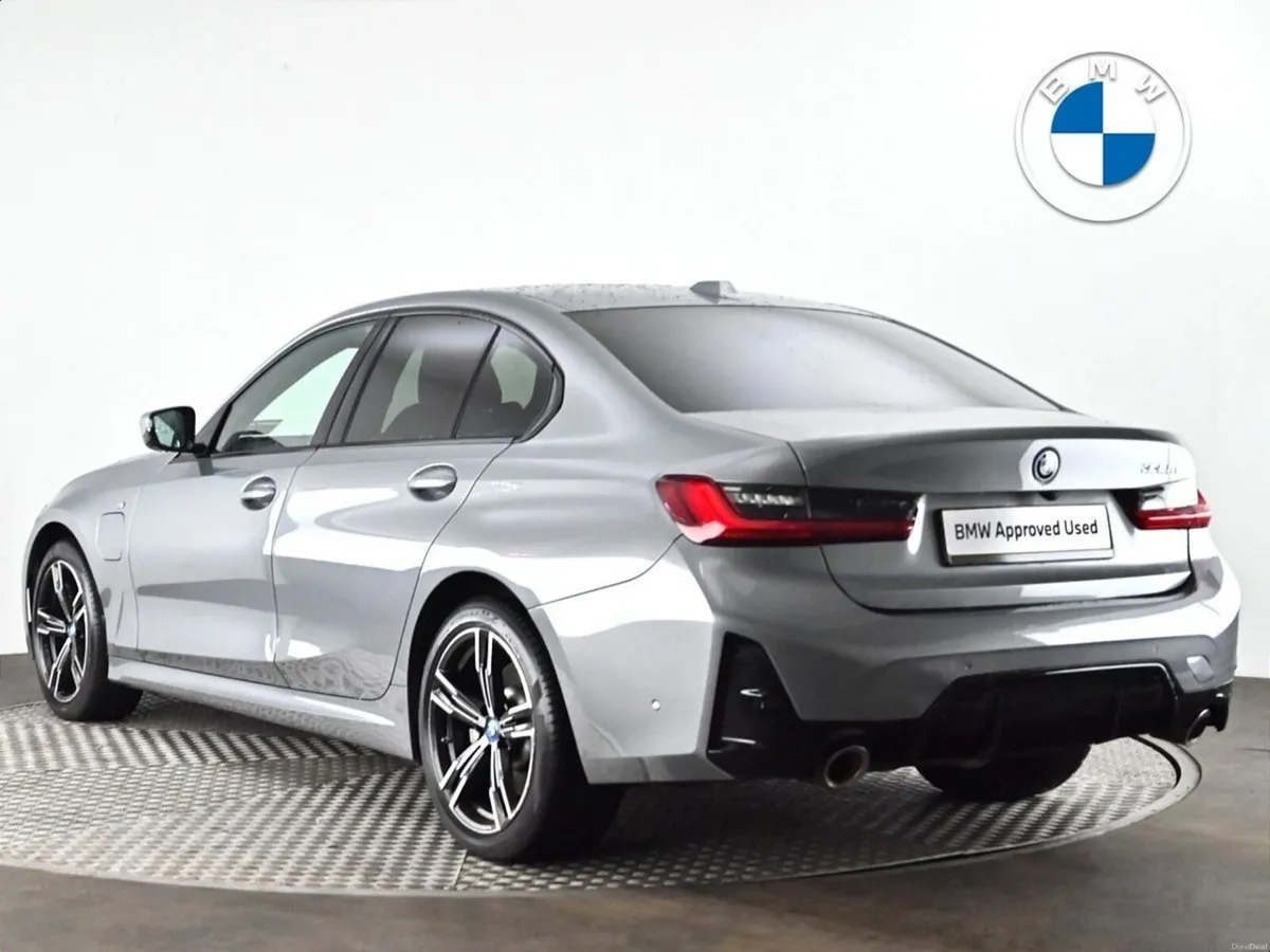 BMW 3-Series 330e M Sport Saloon - Image 2