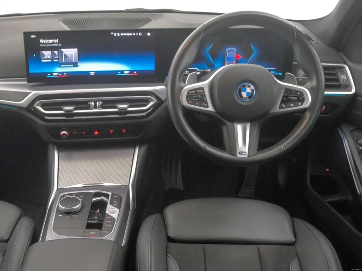BMW 3-Series 330e M Sport Saloon - Image 5