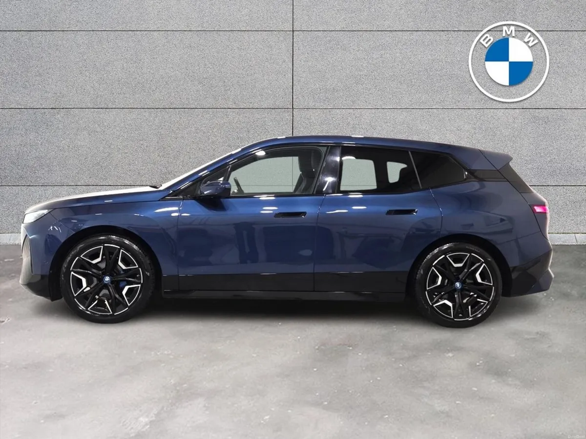 BMW iX xDrive50 M Sport - Image 3