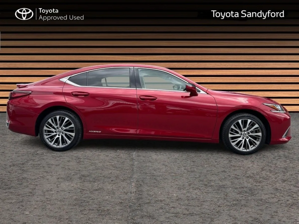Lexus ES DYNAMIC HYBRID AUTOMATIC // FULL LEATHER - Image 3