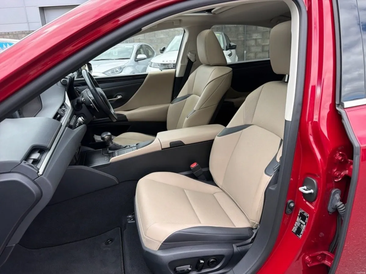 Lexus ES DYNAMIC HYBRID AUTOMATIC // FULL LEATHER - Image 6