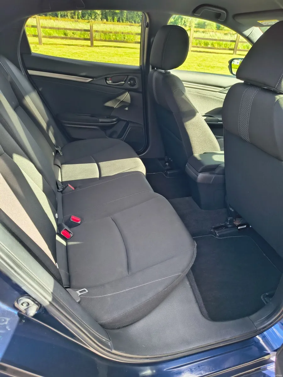 Honda Civic 2021 1.6 I-DTEC Smart Plus - Image 5
