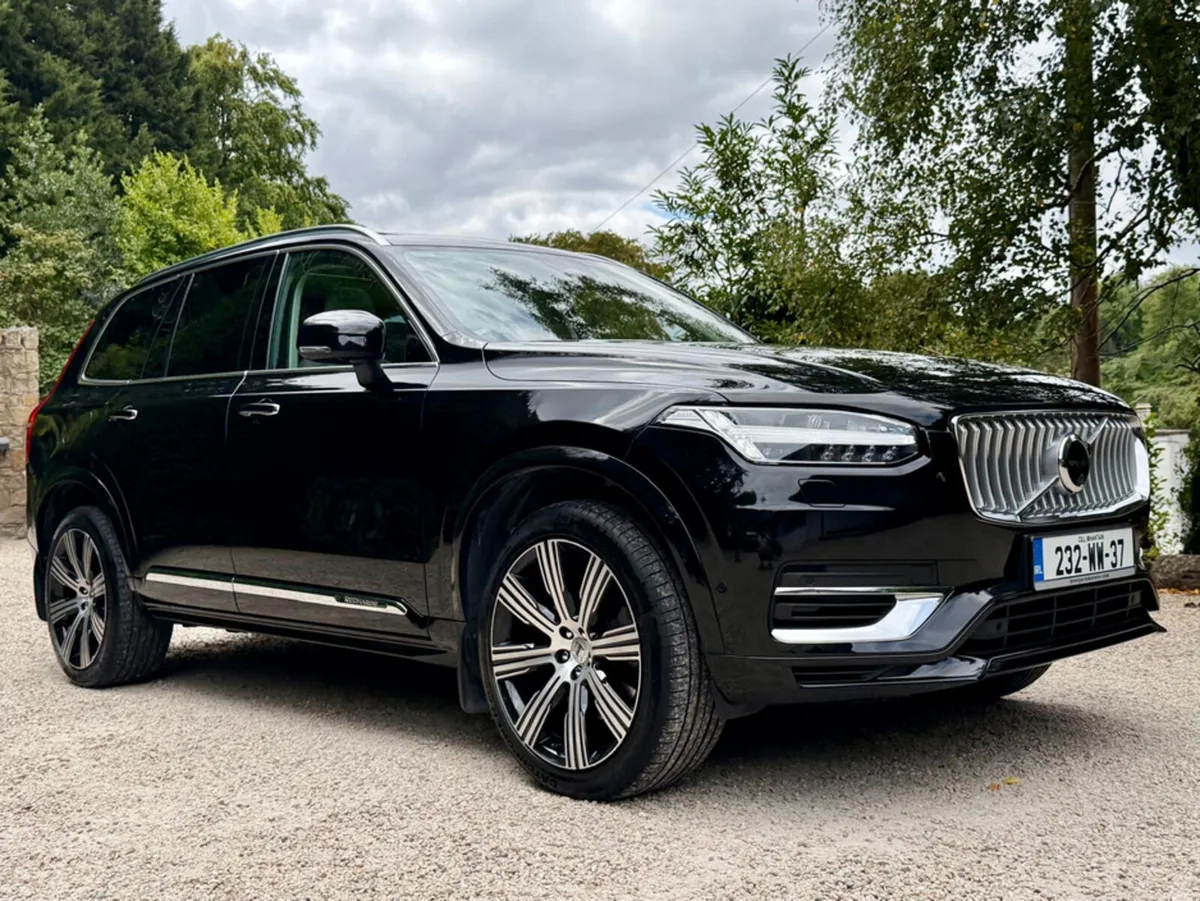 Volvo XC90 T8 PLUS BRIGHT AWD *Full Volvo Service - Image 2