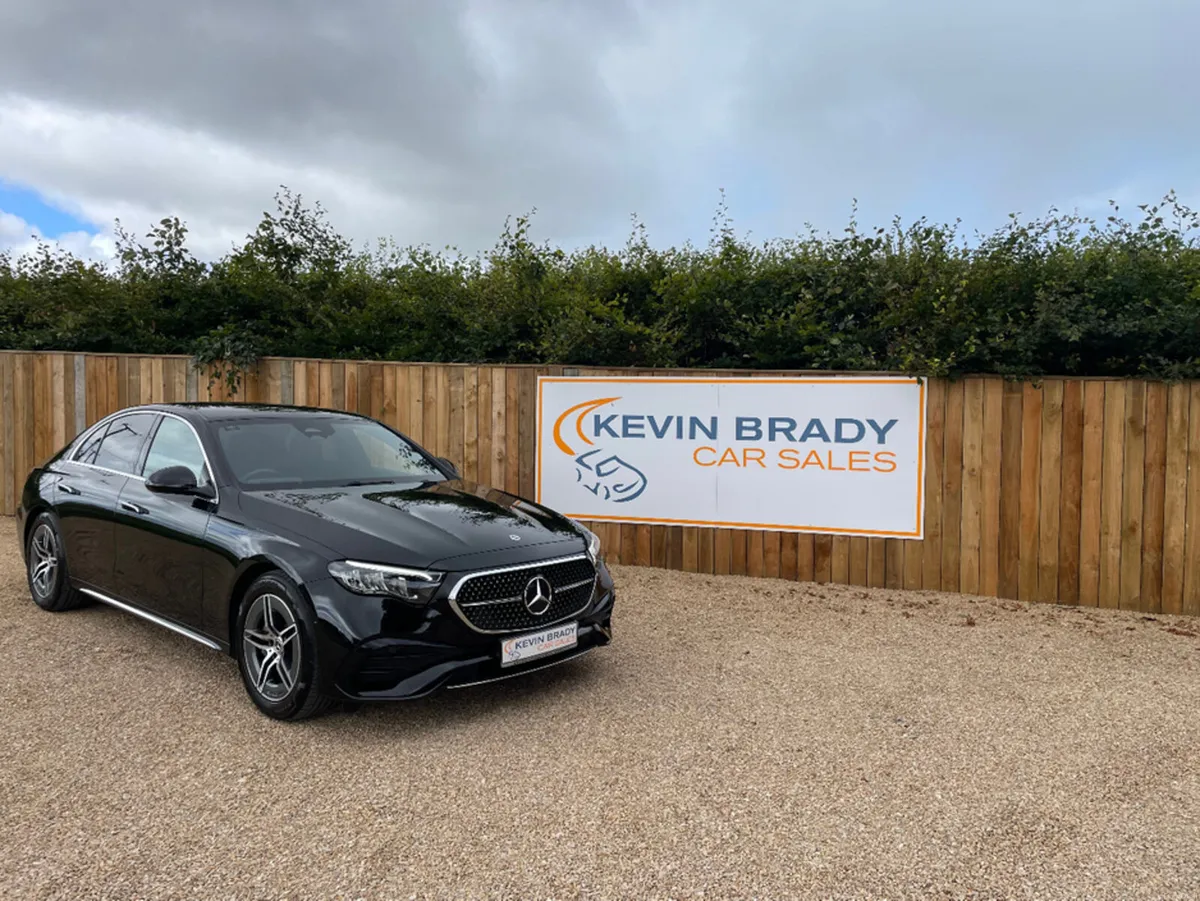 Mercedes-Benz E-Class 220 AMG LINE DIESEL 2.0 LITR - Image 1