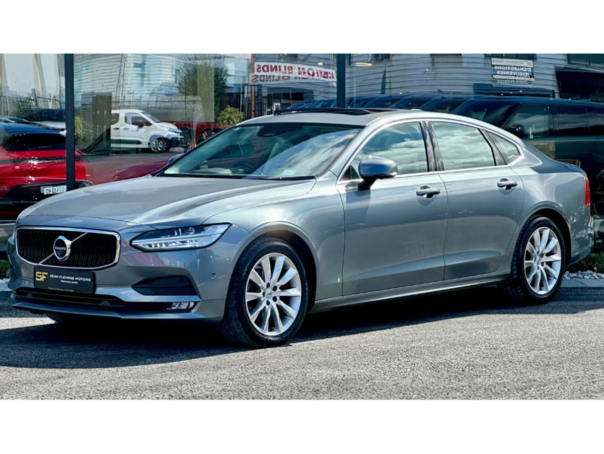 Volvo S90 D4 MOMENTUM AT 4DR AUTO - Image 2
