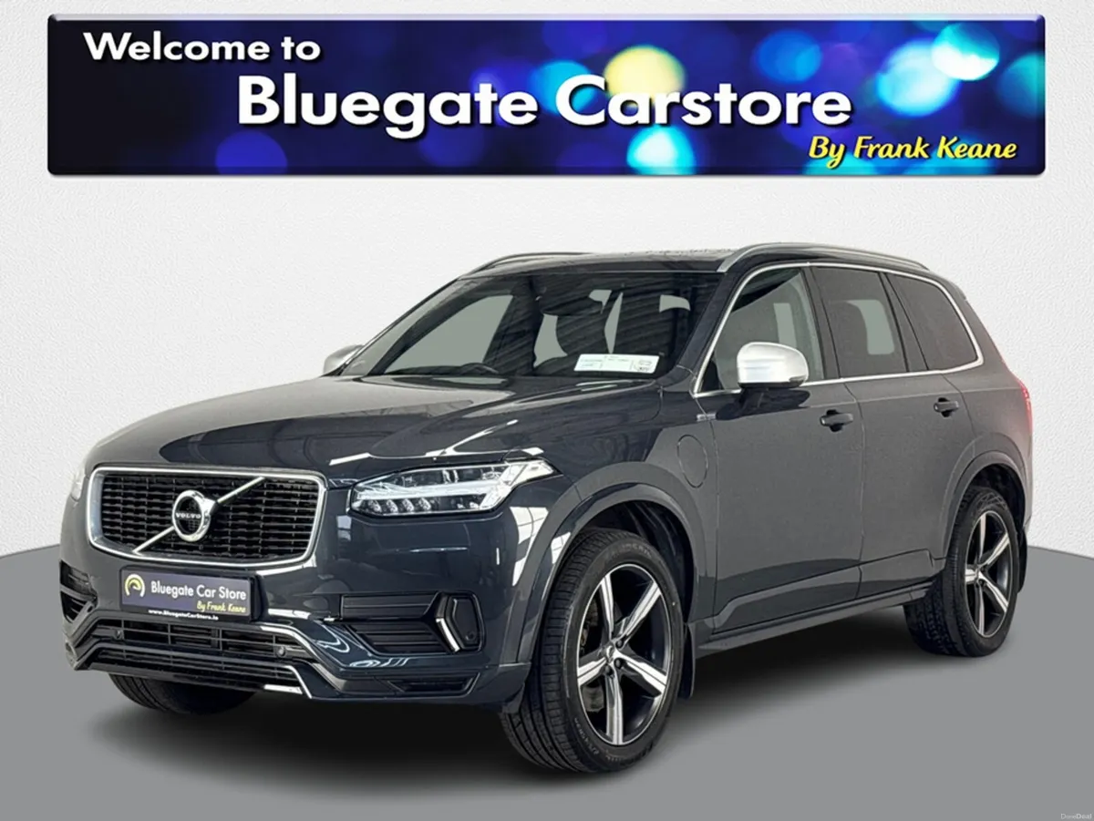 Volvo XC90 T8 AWD PHEV R-DESIGN **FULL BLACK HALF - Image 6