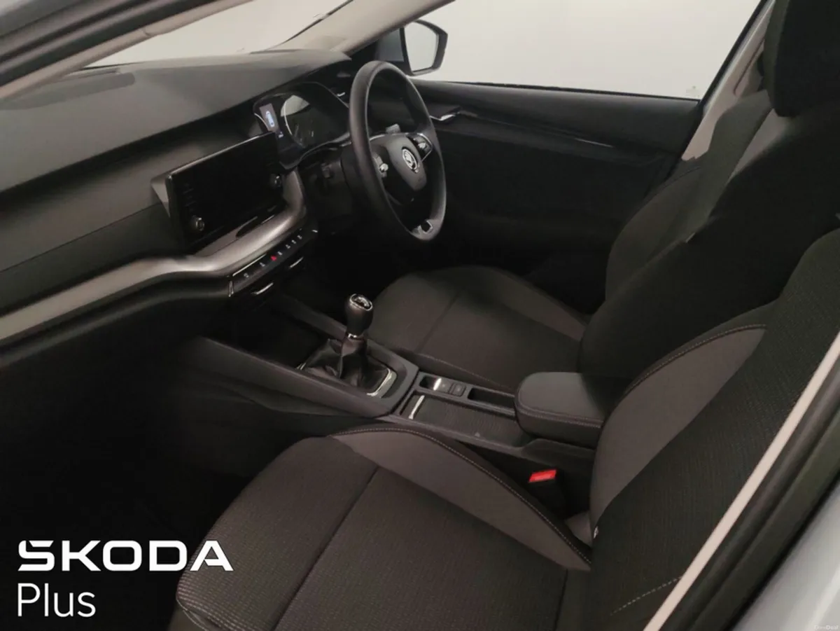 Skoda Octavia C AMBITION 2.0 TDI 1 - Image 4
