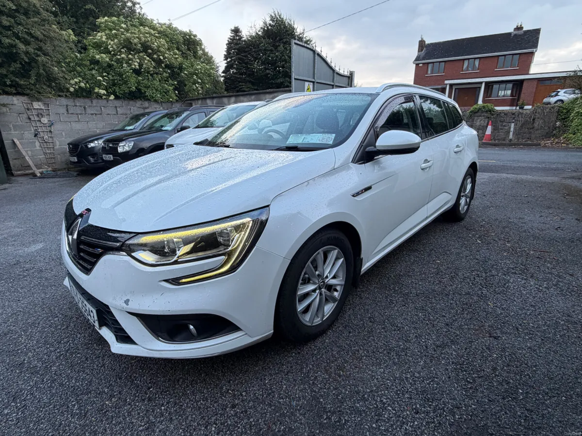 Renault Megane 2017 - Image 4