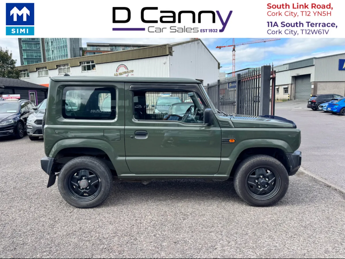 Suzuki Jimny Petrol manual 4X4 - Image 4