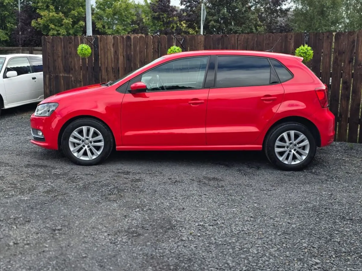 Volkswagen Polo 1.2 AUTO - 50KMS - Image 4