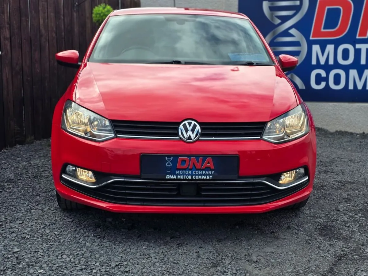 Volkswagen Polo 1.2 AUTO - 50KMS - Image 2