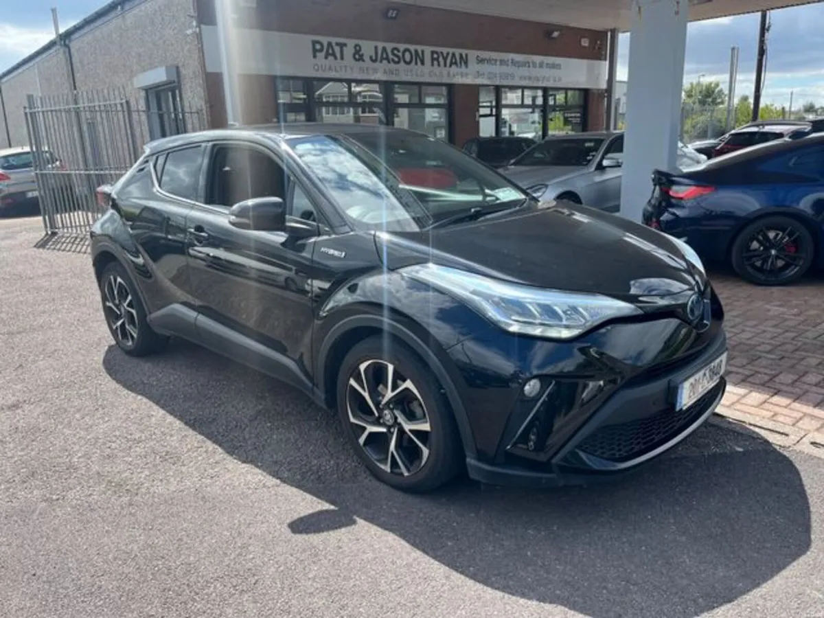 Toyota C-HR 1.8 Hybrid Sport 4DR Auto - Image 1