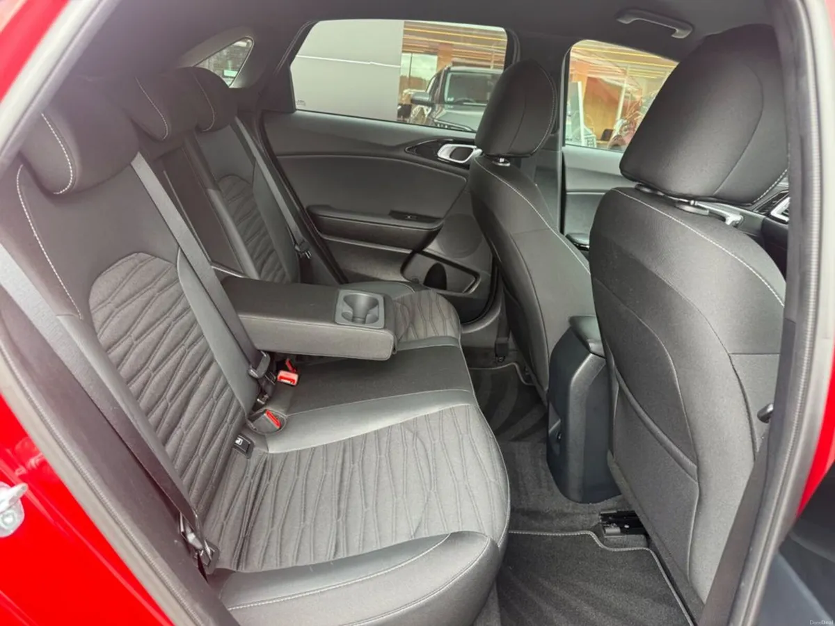 Kia Ceed 1 0 GTL MY25 - Image 4