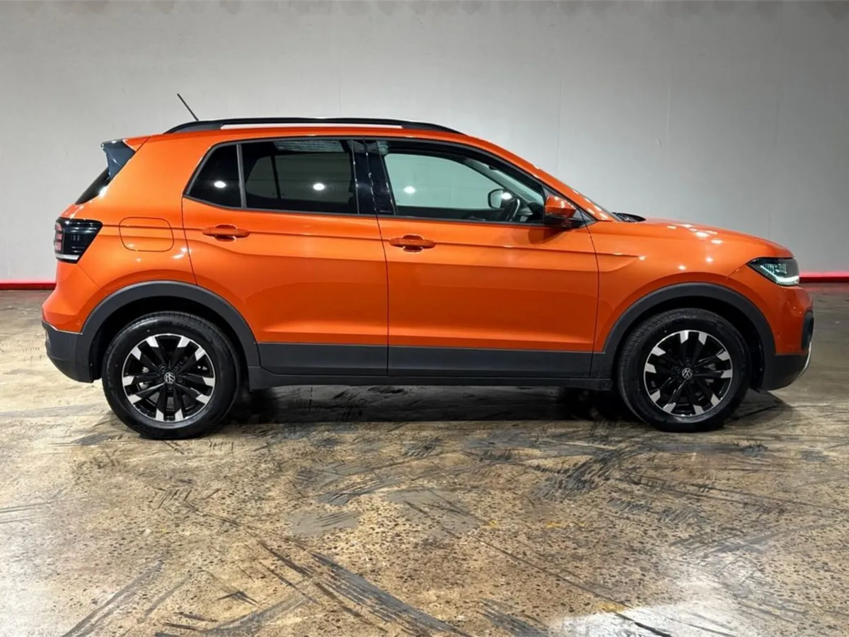 Volkswagen T-Cross 1.0 TSI ACTIVE AUTOMATIC - UPGR - Image 2