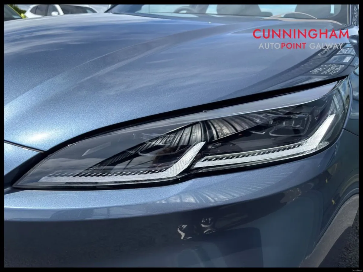 BYD Seal 6 Super Hybrid Comfort Saloon - Image 3