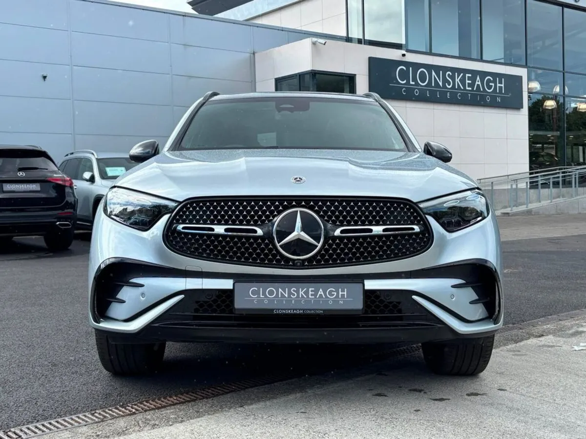 Mercedes-Benz GLC GLC 300 E 4MATIC AMG LINE PREMIU - Image 3