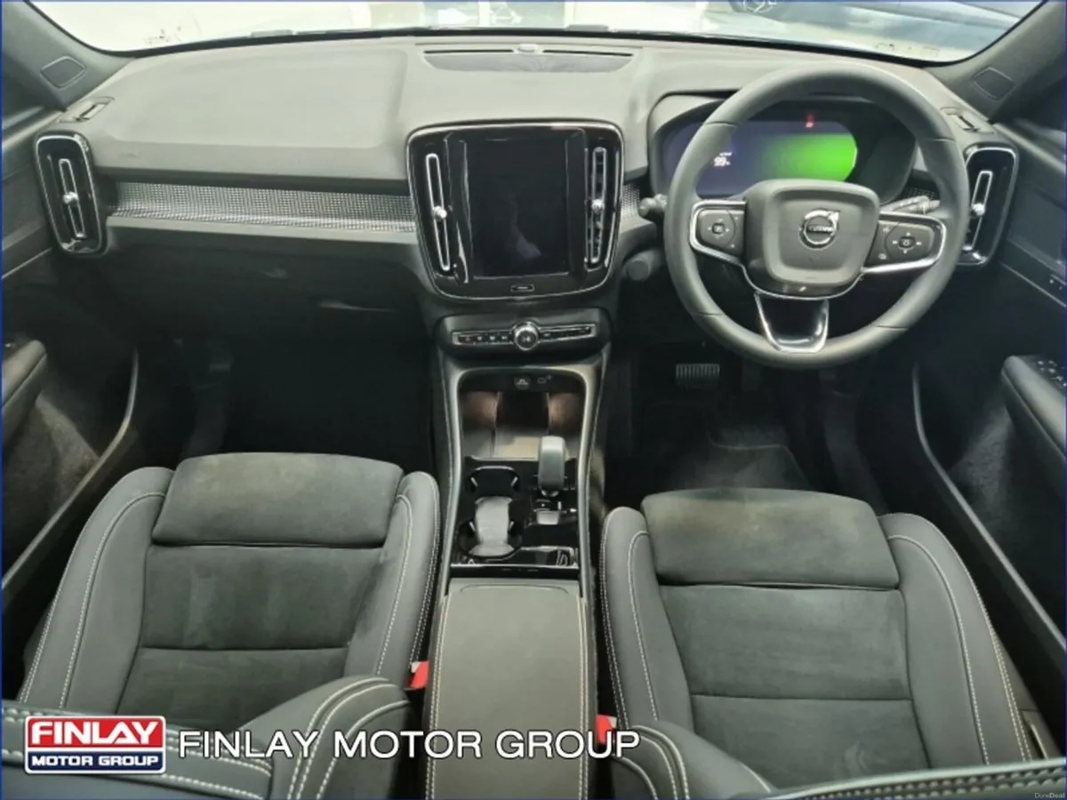 Volvo EX40 Black Edition Plus Single Motor 69KW - Image 2