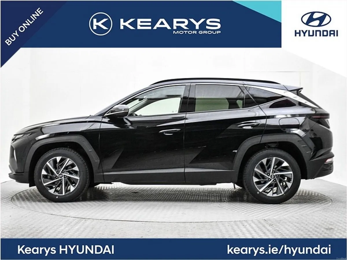 Hyundai Tucson 2WD Executive Plus - Image 3