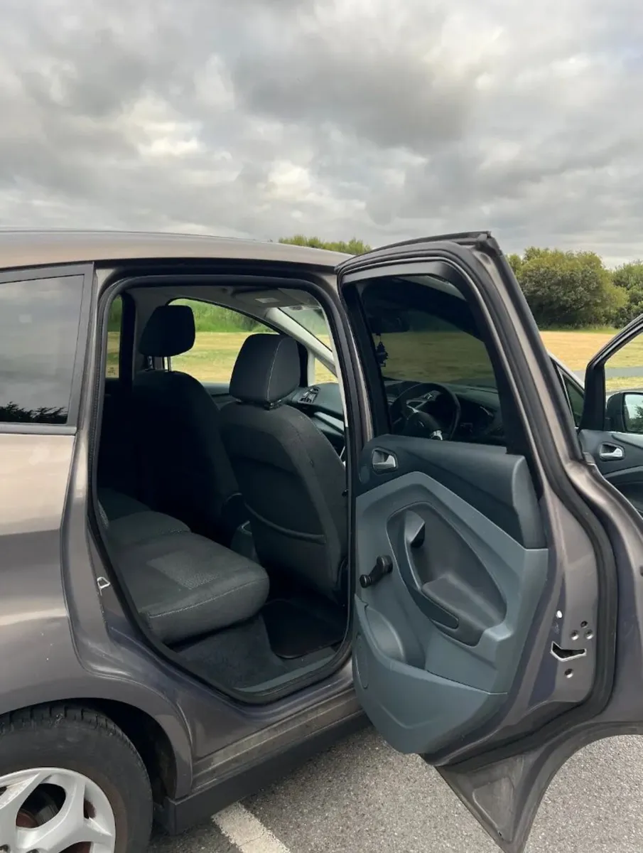 Ford C-Max 2013 AUTOMATIC - Image 3