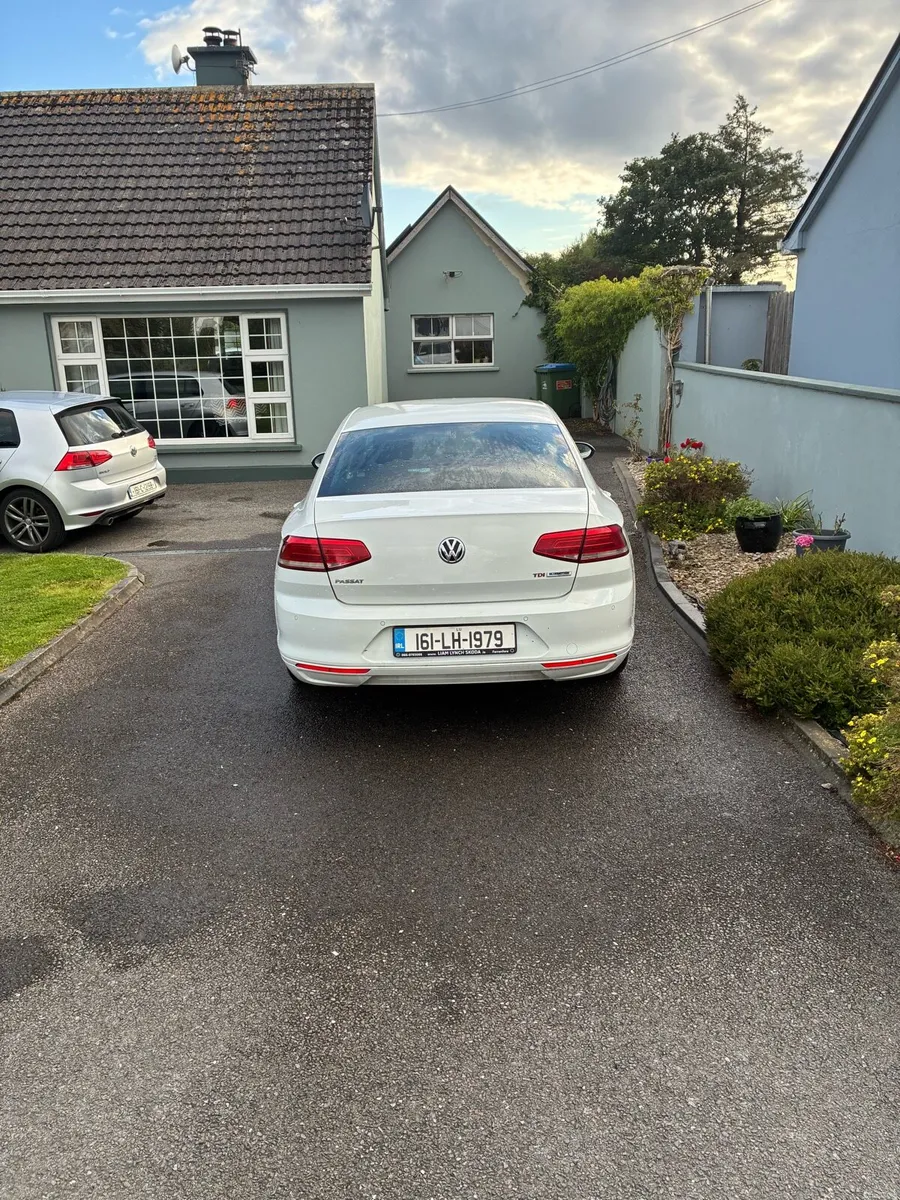 161 Volkswagen Passat 1.6TDI BUSINESS - Image 5