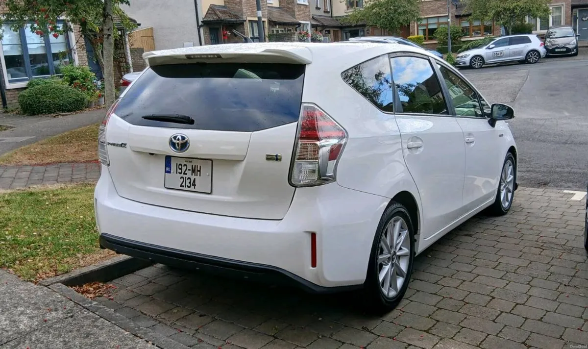 Toyota Prius Alpha 7seater 58k Kms - Image 3