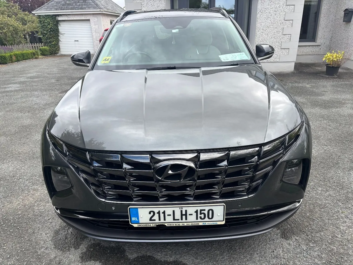 211 Hyundai Tucson 1.6 Diesel Executive Plus Model - Image 2