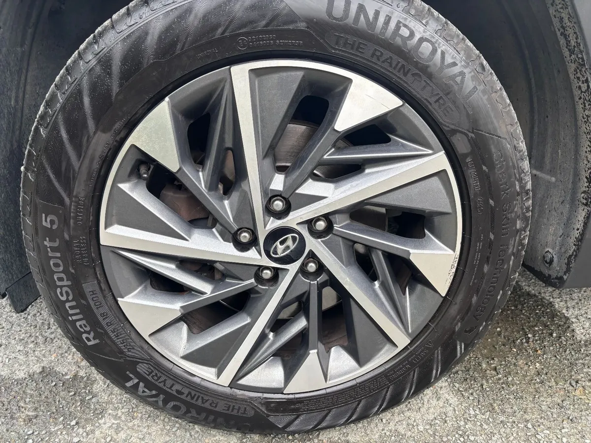 211 Hyundai Tucson 1.6 Diesel Executive Plus Model - Image 6