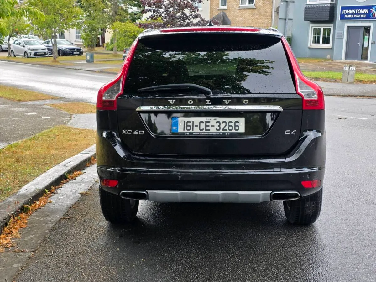 161 Volvo XC60 2.0 D4 LUX Pan Roof New NCT - Image 4