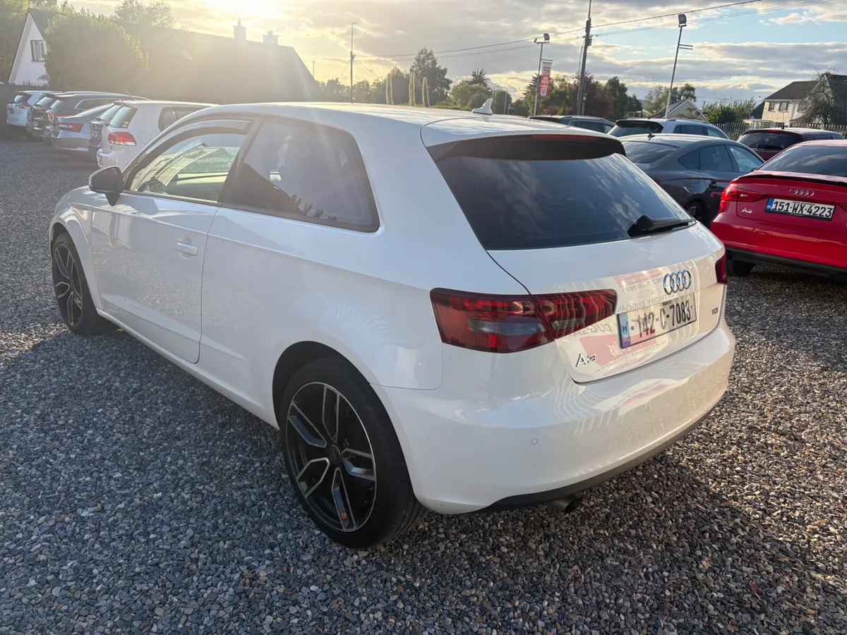 142 Audi A3 1.6tdi Se - Image 5