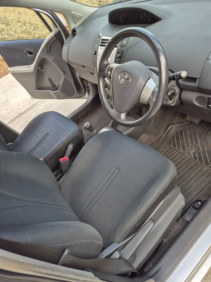 Toyota Yaris 2006 new Nct very low genuine mileage - Image 6