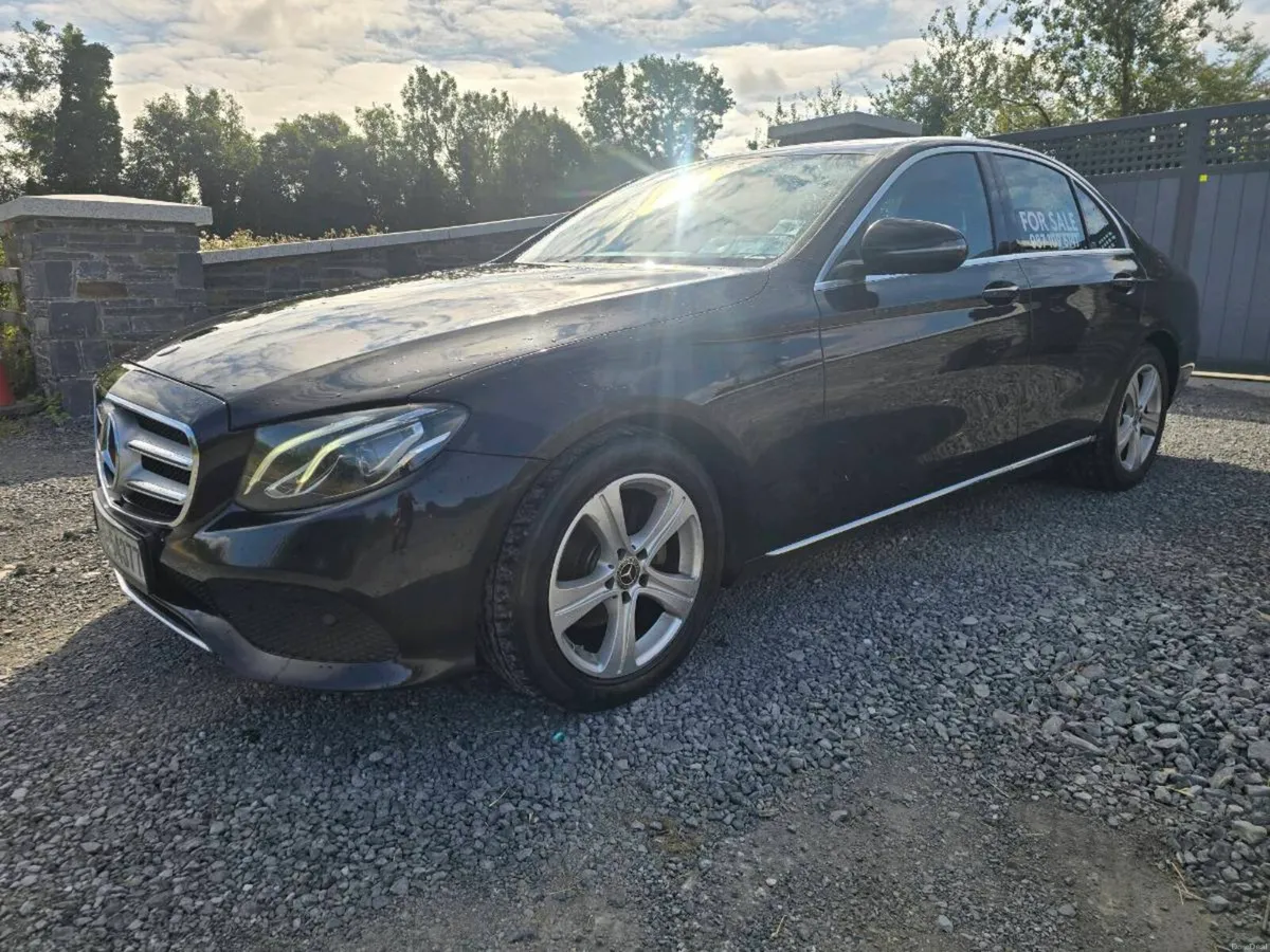 MERCEDES E220 ELEGANCE - Image 2