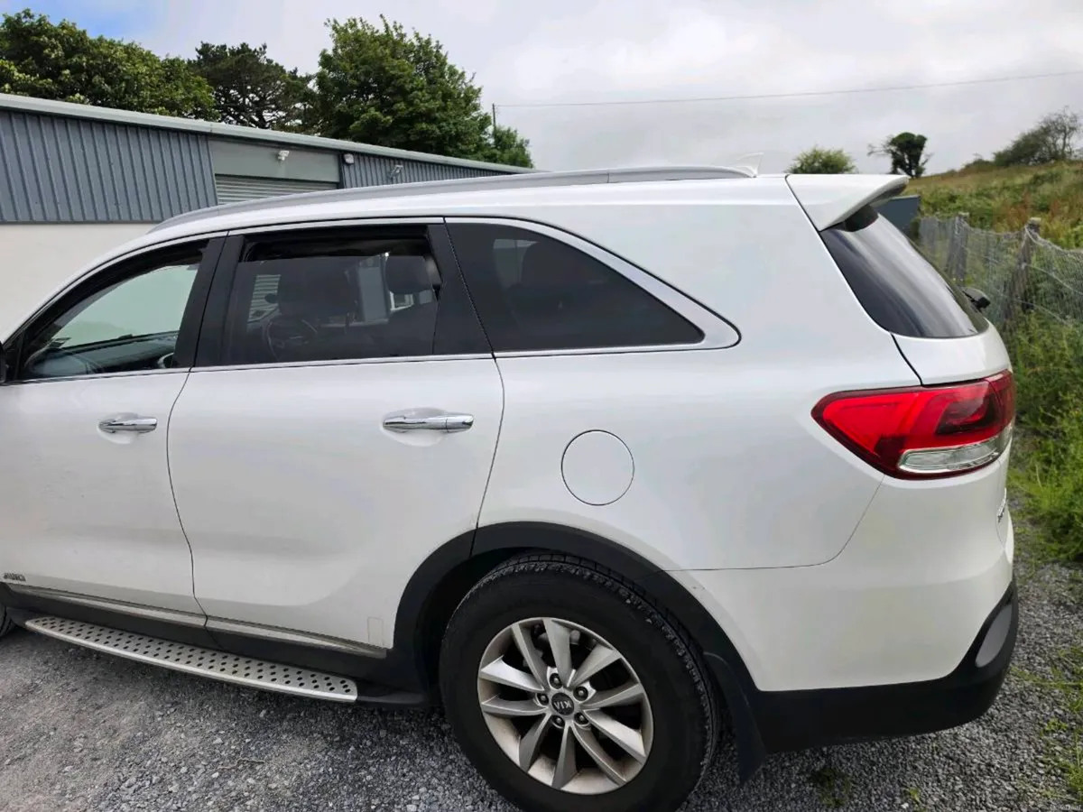 152 Kia Sorento - Image 6
