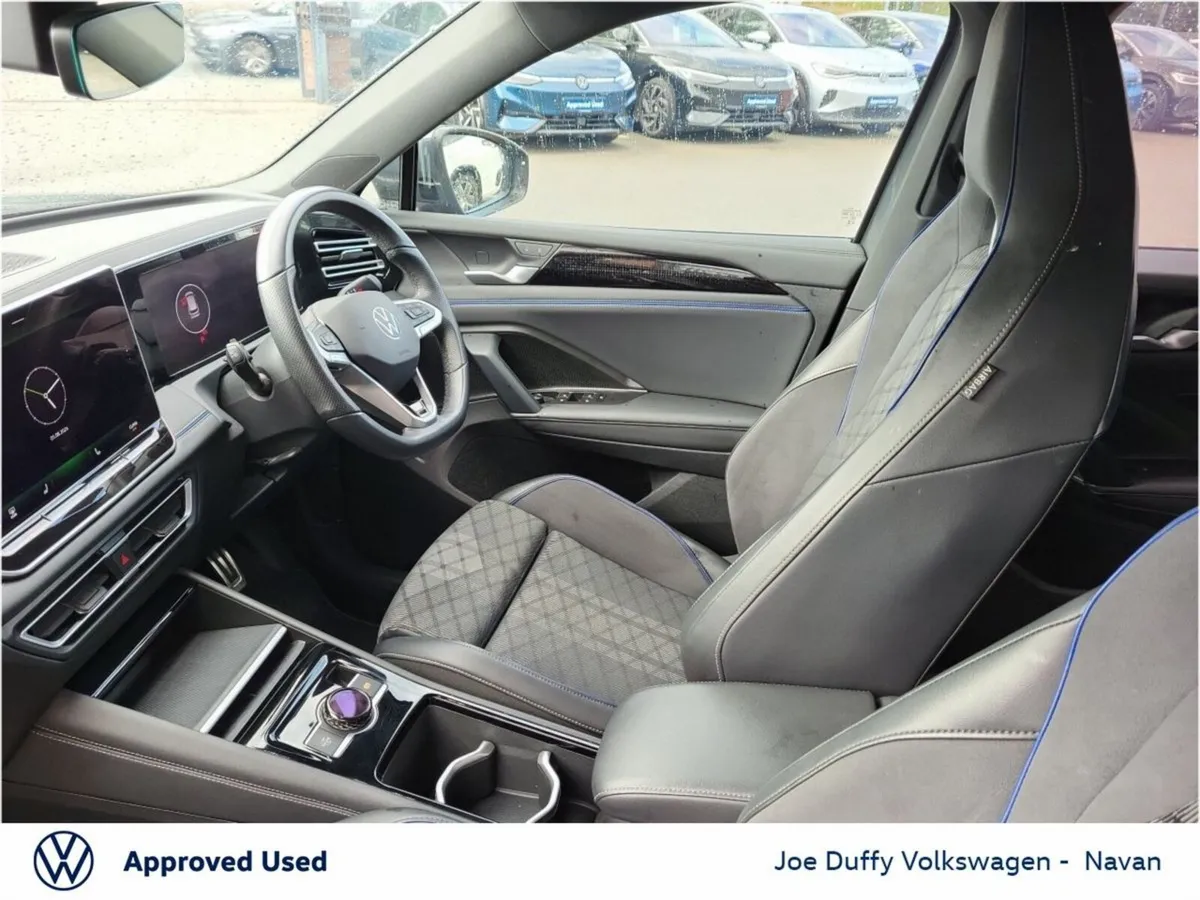 Volkswagen Tiguan R-LINE 2.0TDI 150HP AUTO - Image 4