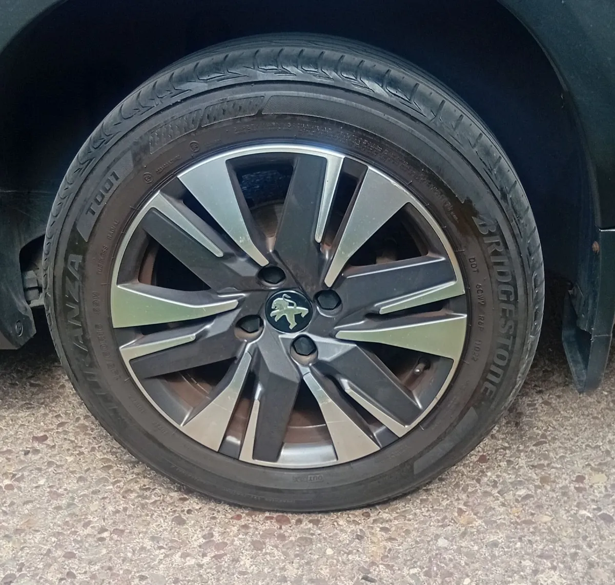 Peugeot 2008 2018 - Image 2