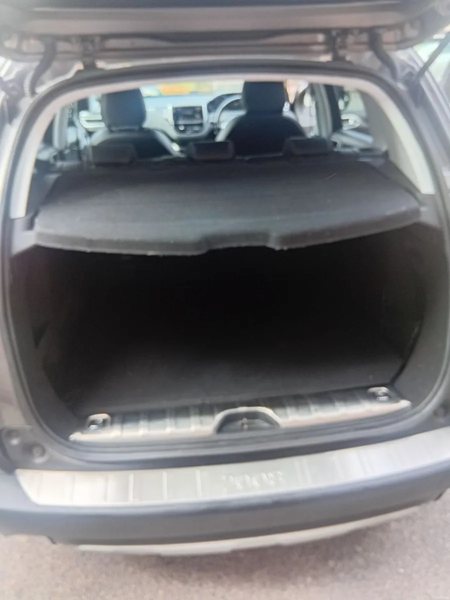 Peugeot 2008 2018 - Image 3