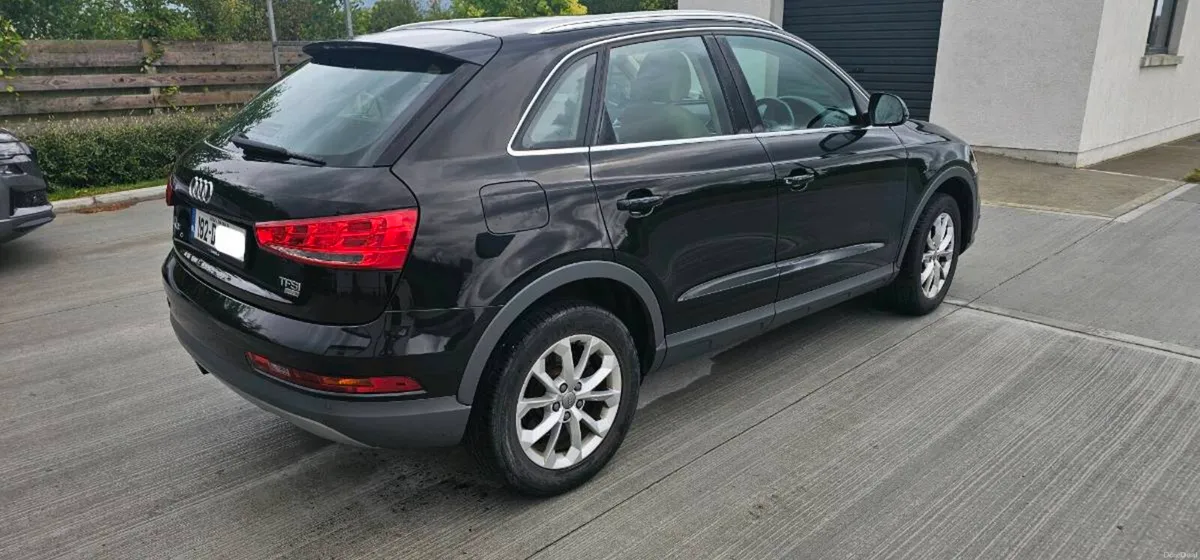 Audi Q3 - Image 1