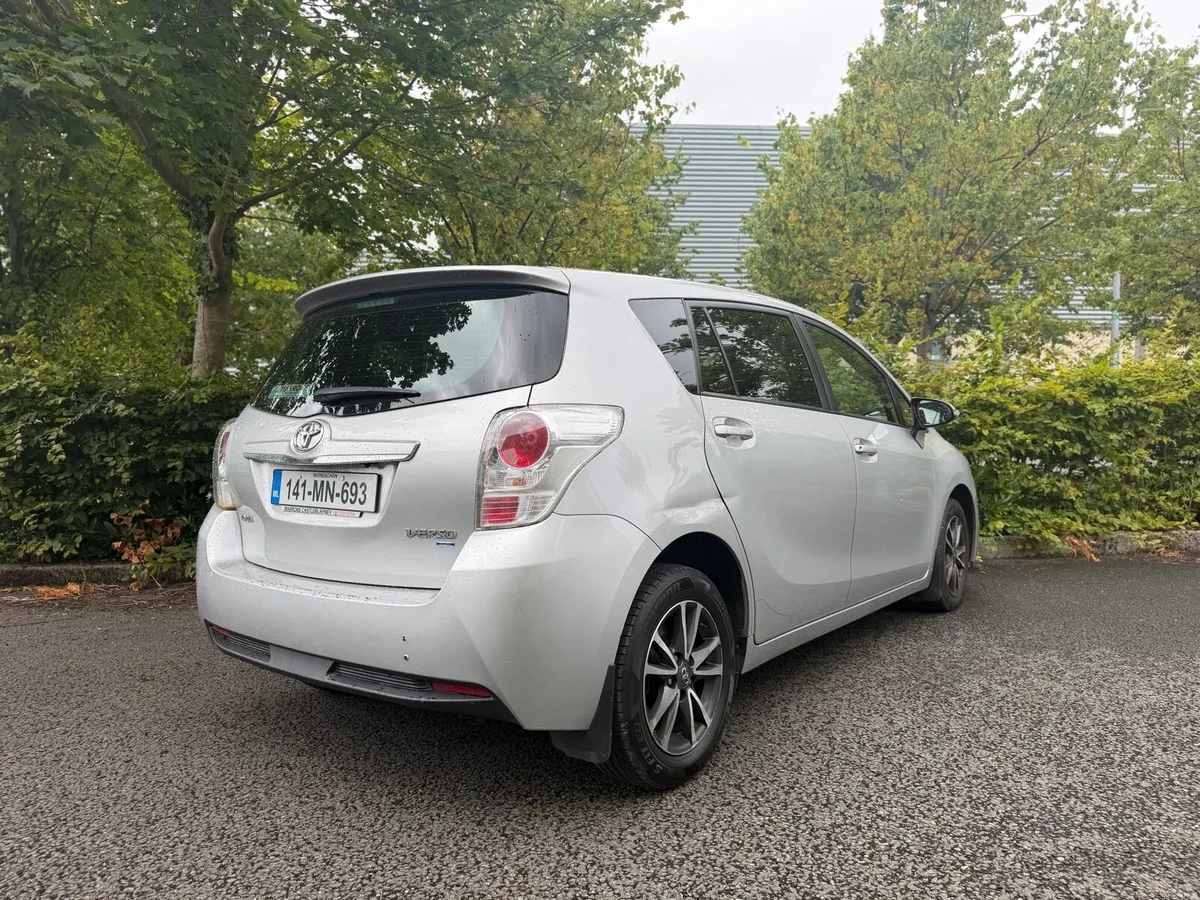 Toyota verso - Image 3