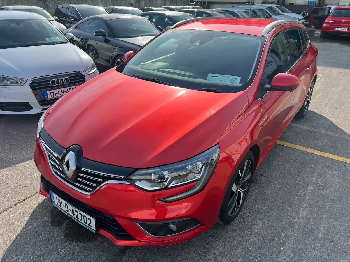 Renault Megane 2019 NCT 27 - Image 3