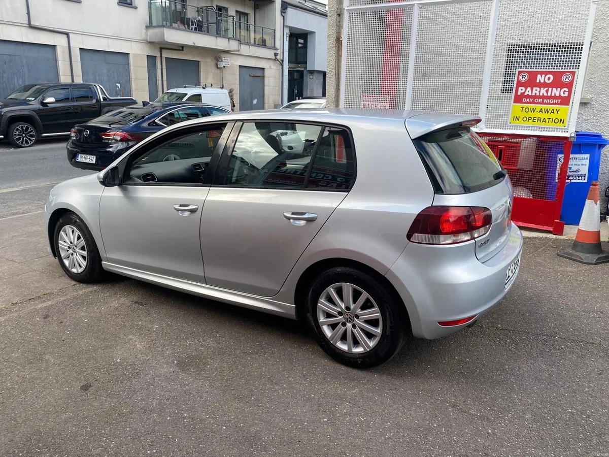 Volkswagen Golf 2012 - Image 3